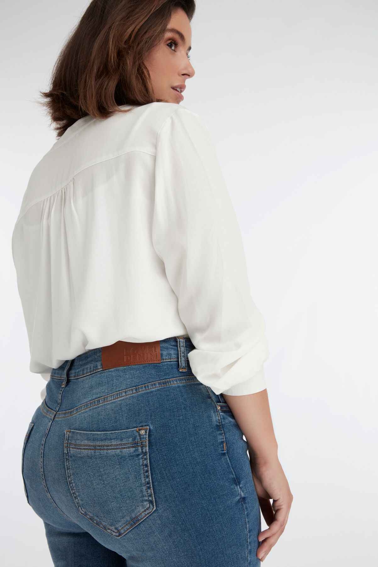 Slim leg jeans IRIS  image number 4