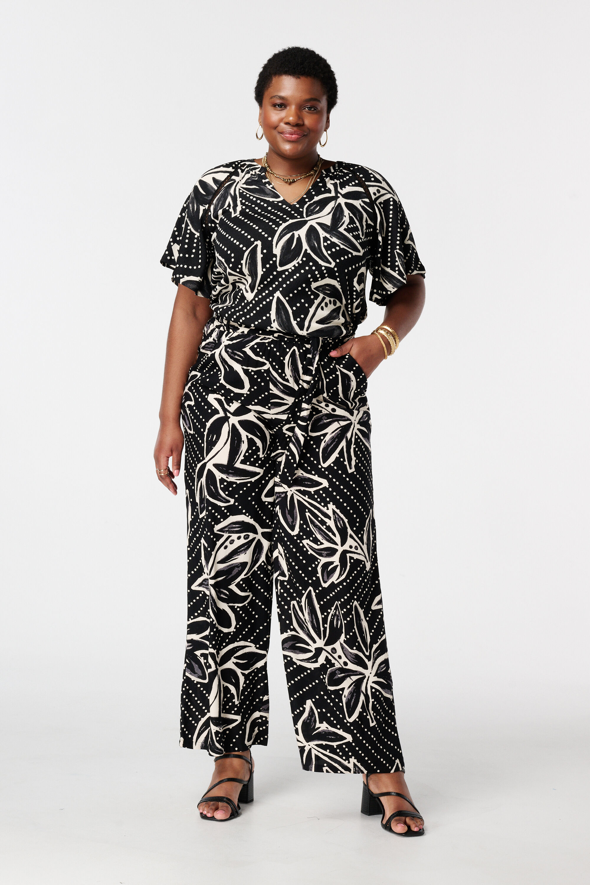 Top met vlindermouwen image number 5