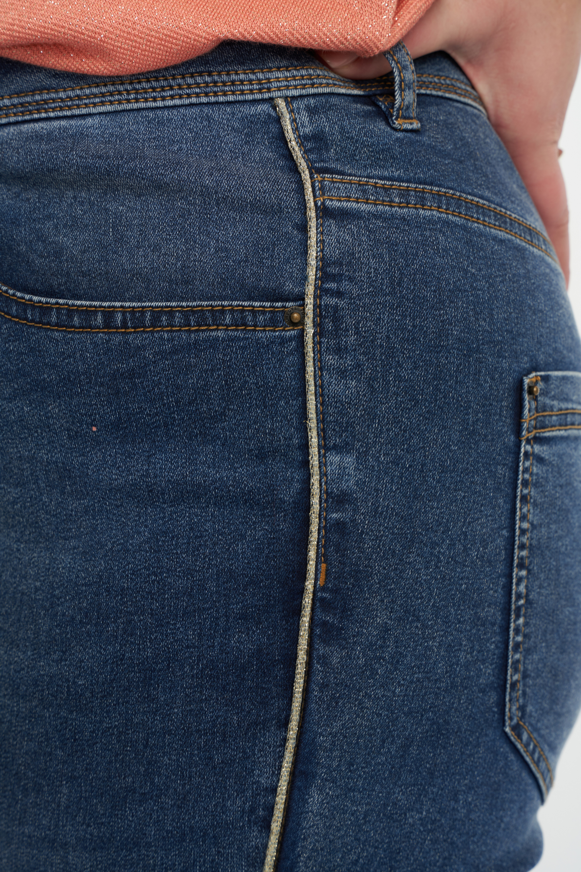 Jeans met glitterstreep image number null