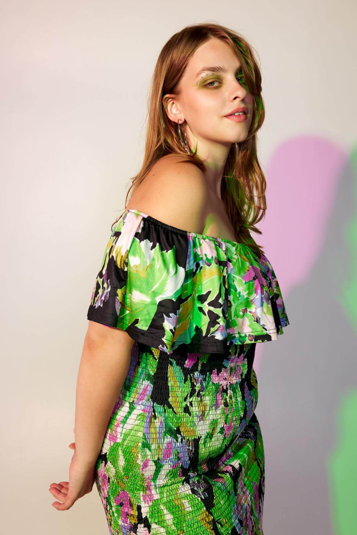 Off shoulder jurk met print
