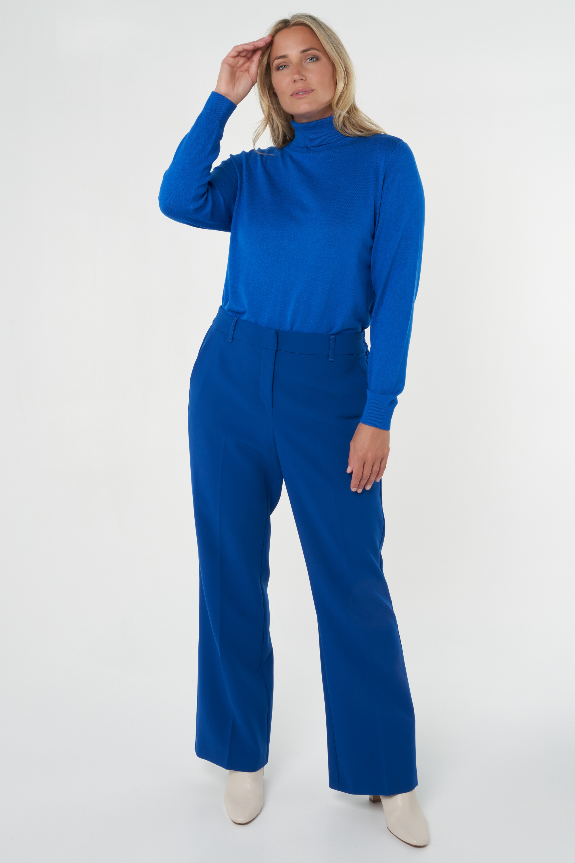 Rechtvallende pantalon